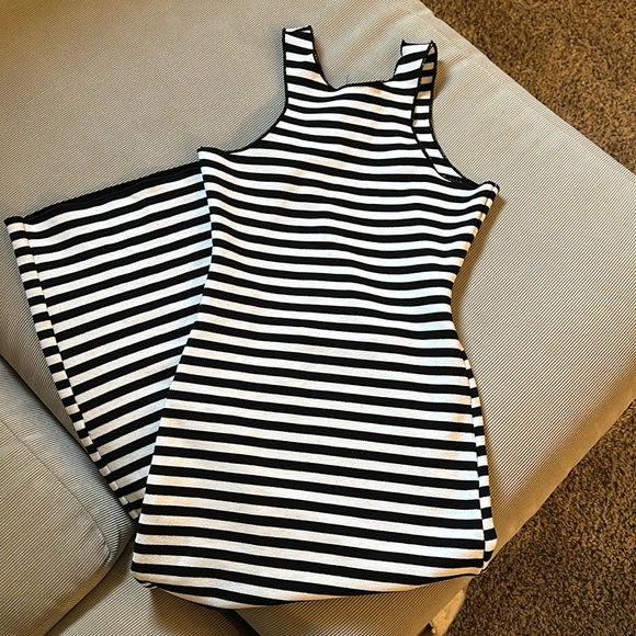 ZARA STRETCH KNIT BODYCON DRESS - Picture 3 of 4